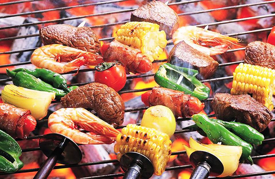 Thưởng thức BBQ thơm ngon tại nh&agrave; c&ugrave;ng BBQ Đ&agrave; Lạt